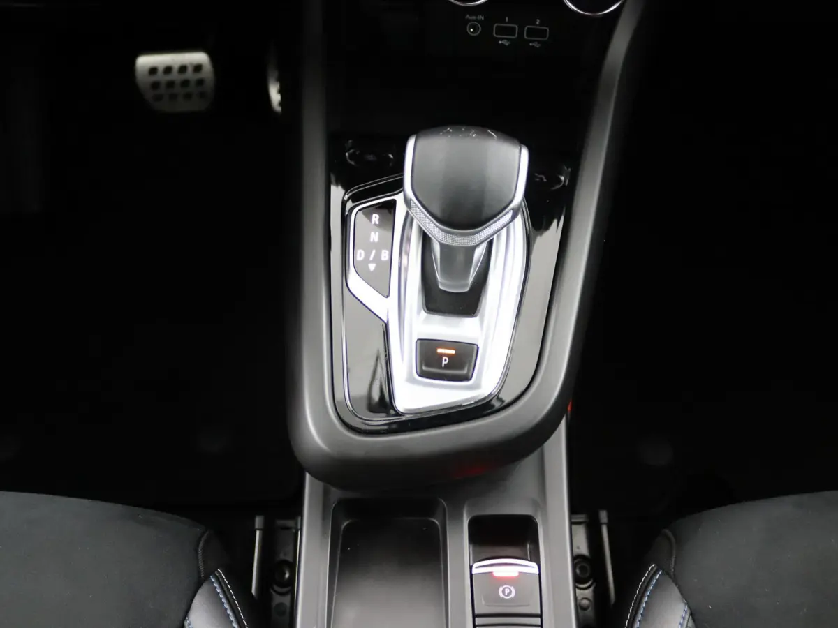 esprit Alpine E-Tech full hybrid 145 | 360 Camera | Adapt. Cruise |