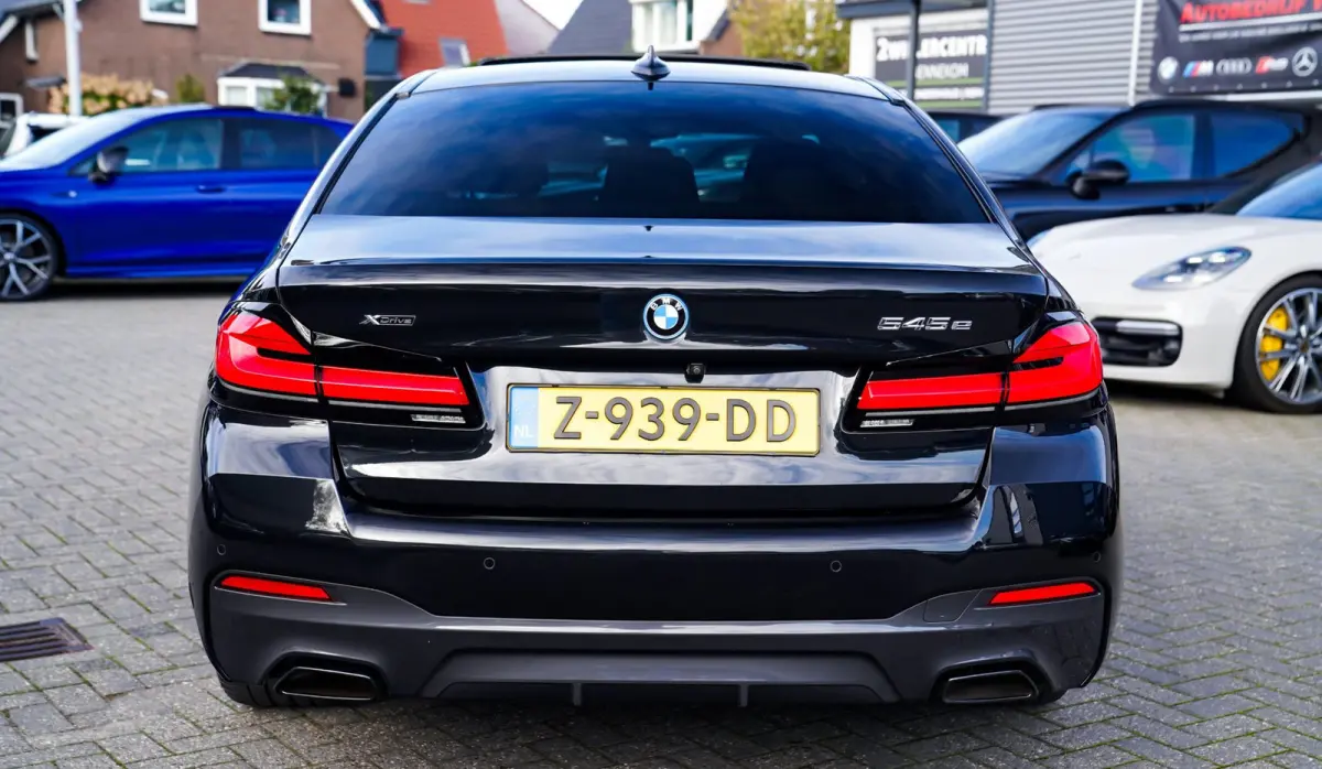 545e xDrive High Executive | Harman/Kardon | Laser LED | HuD | Facelift | Softclose | Panorama | Alcantara | Massage