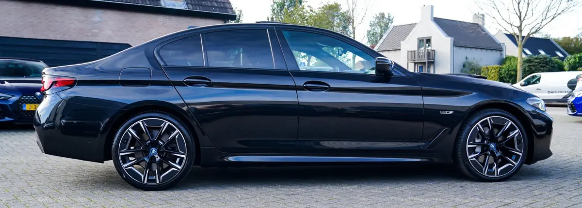 545e xDrive High Executive | Harman/Kardon | Laser LED | HuD | Facelift | Softclose | Panorama | Alcantara | Massage
