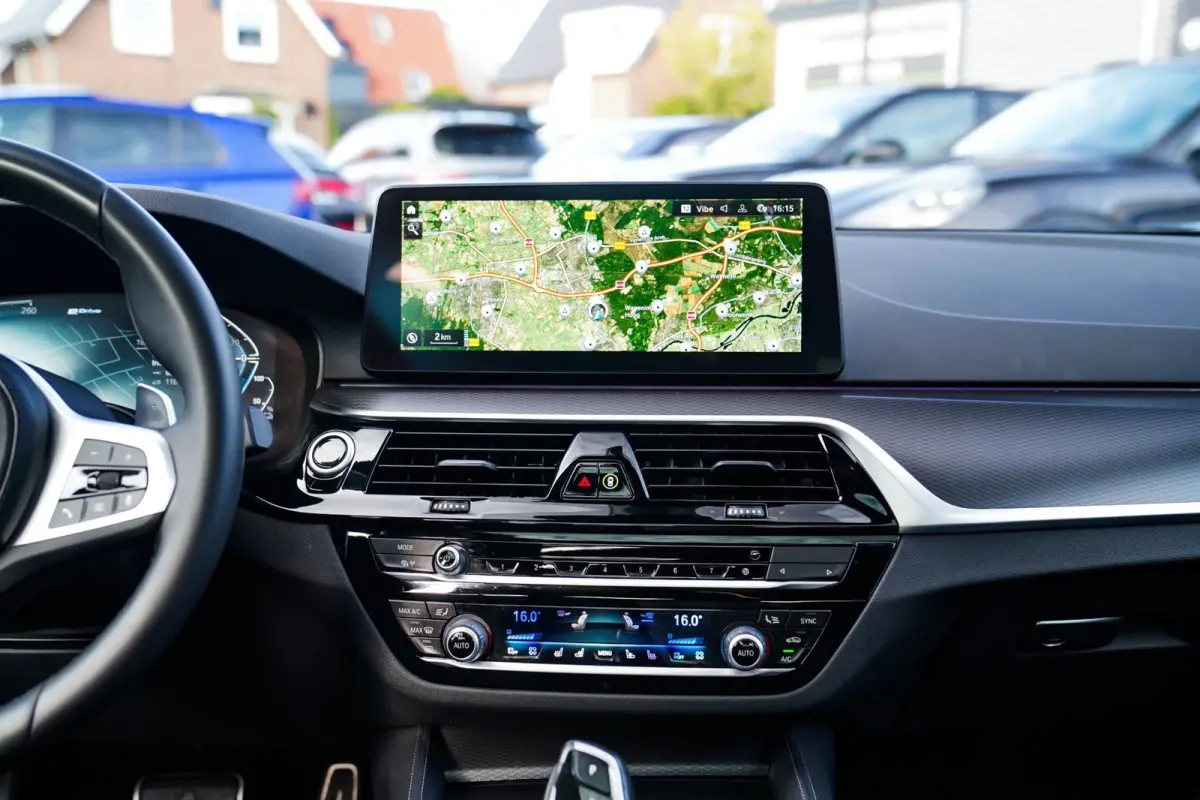 545e xDrive High Executive | Harman/Kardon | Laser LED | HuD | Facelift | Softclose | Panorama | Alcantara | Massage