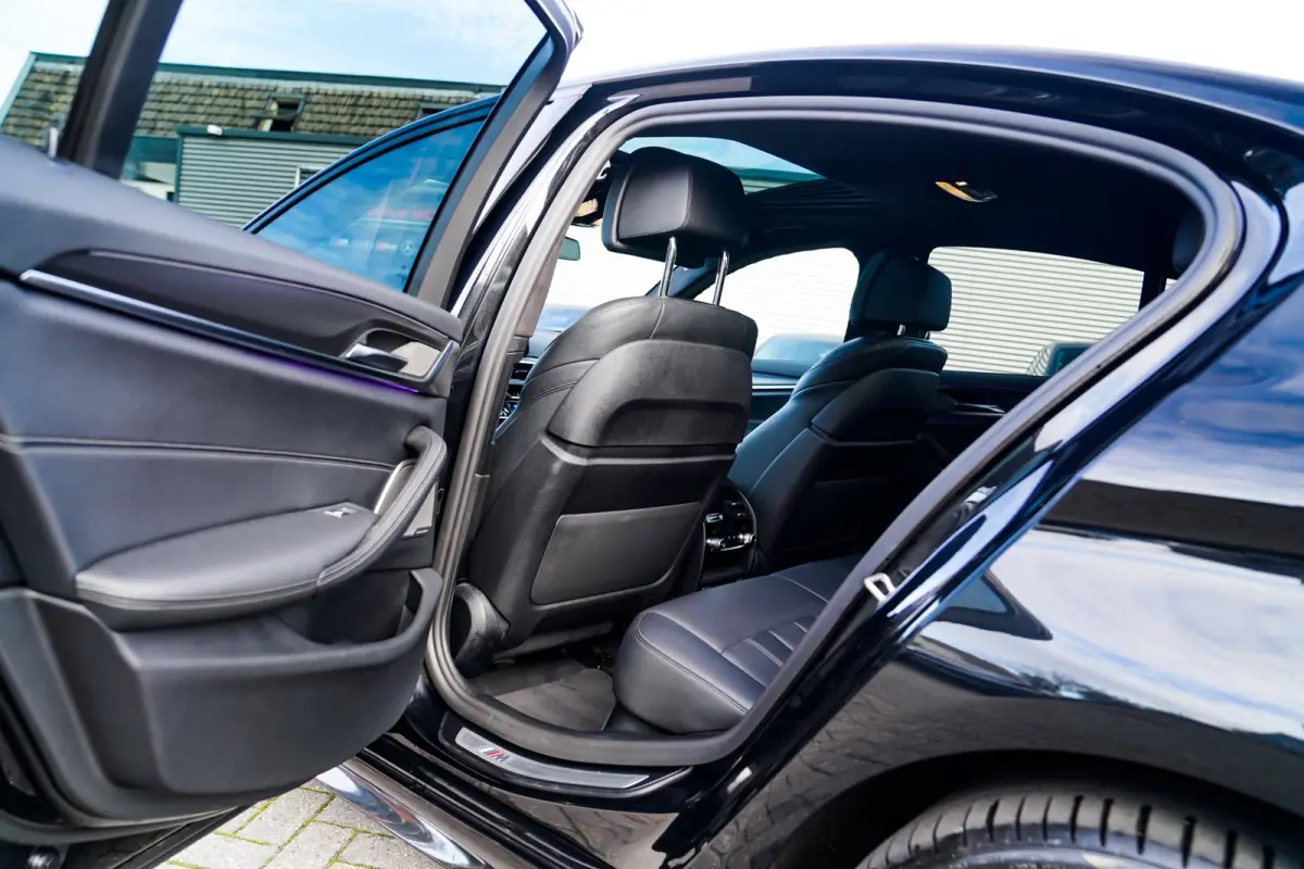 545e xDrive High Executive | Harman/Kardon | Laser LED | HuD | Facelift | Softclose | Panorama | Alcantara | Massage