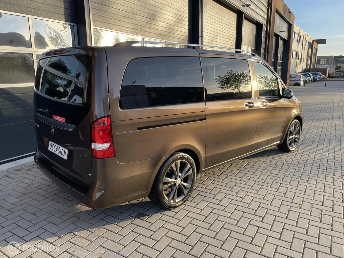 200d Lang DC Avantgarde rolstoelbus
