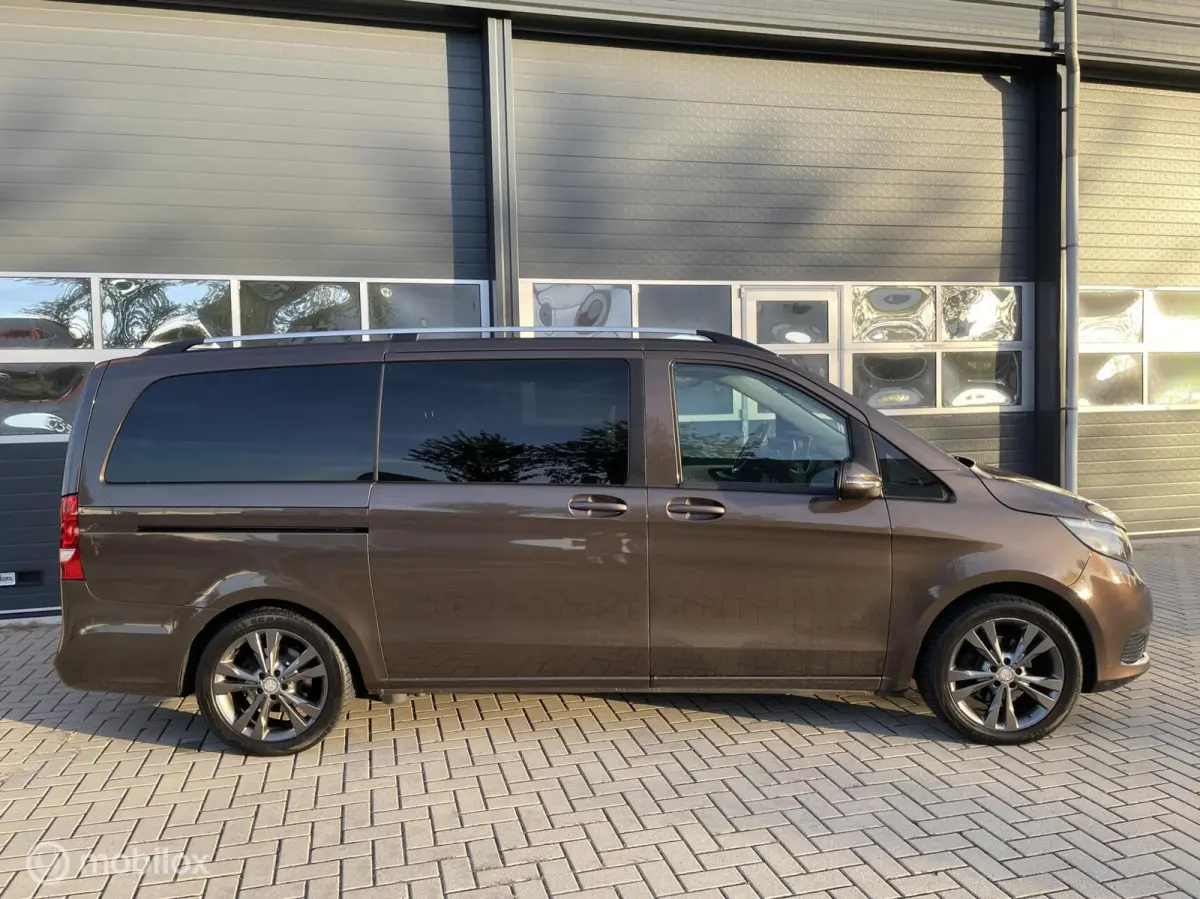 200d Lang DC Avantgarde rolstoelbus