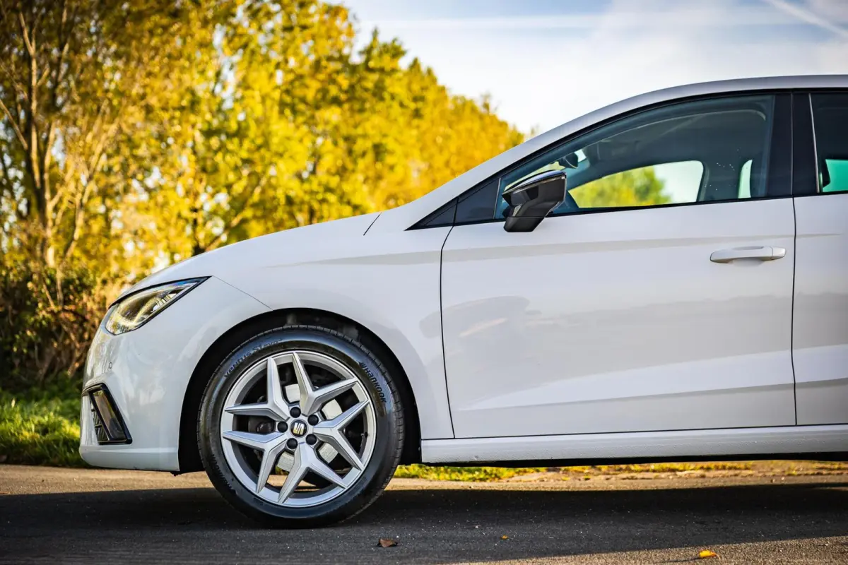 1.0 TSI FR |Sfeerverlichting | Carplay | 116pk