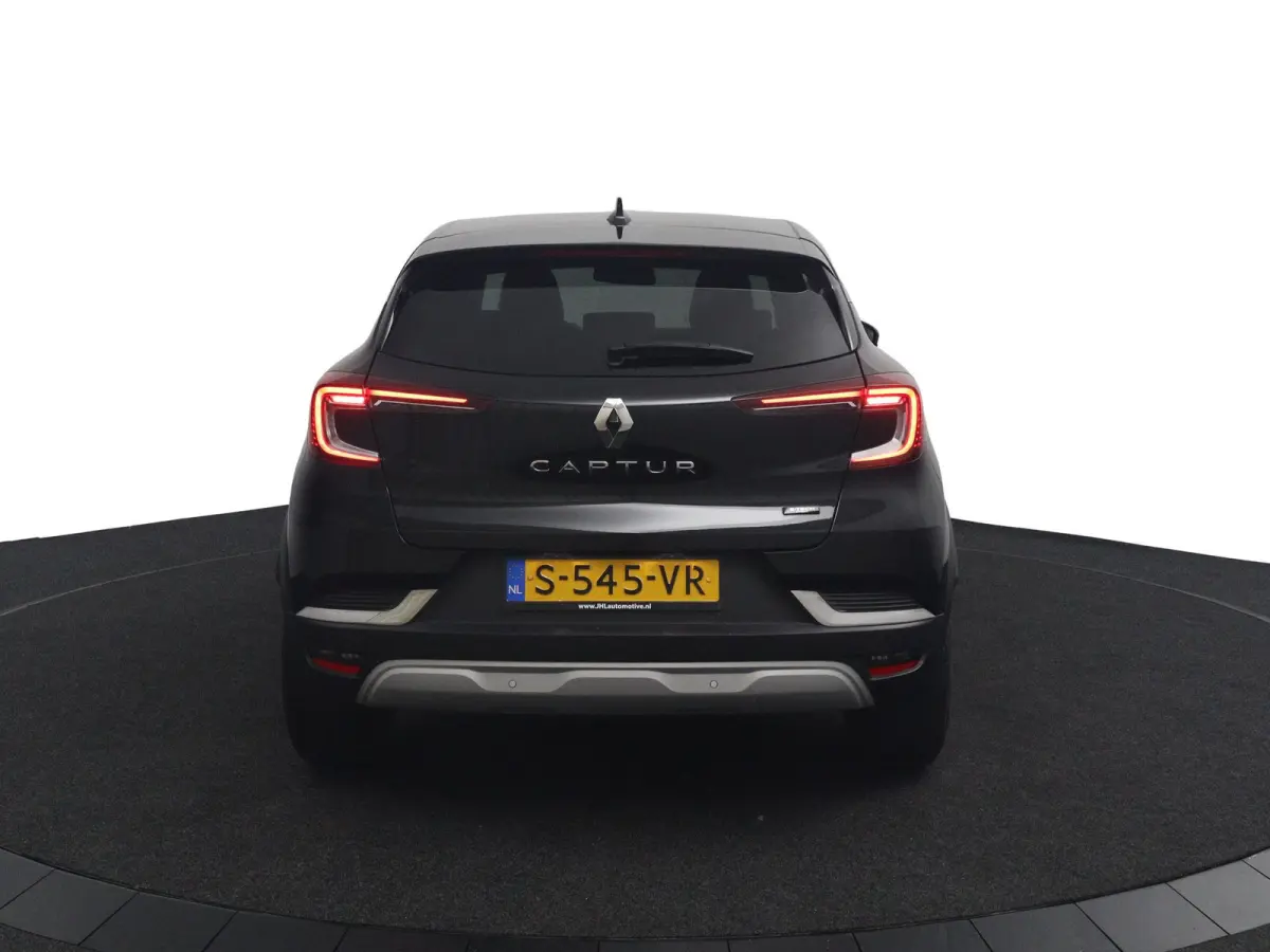 1.6 E-Tech full hybrid*CAM*ECC*CRUISE*NAVI*LED*