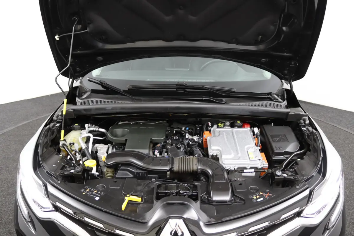 1.6 E-Tech full hybrid*CAM*ECC*CRUISE*NAVI*LED*