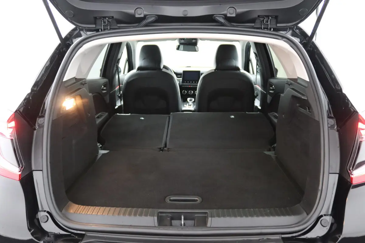 1.6 E-Tech full hybrid*CAM*ECC*CRUISE*NAVI*LED*
