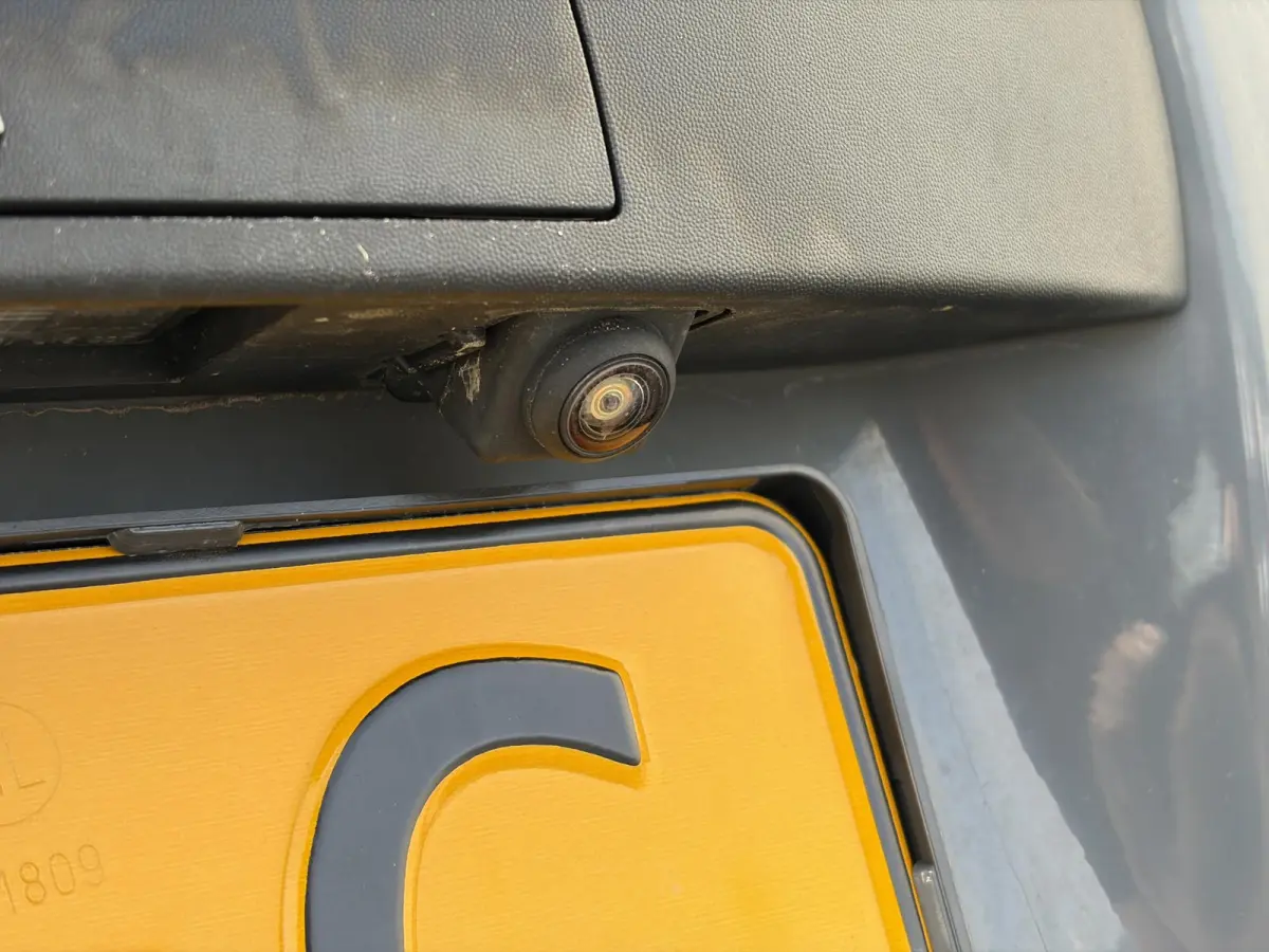 T35 2.3 dCi 180 L3H2*NAVI*HAAK*CAM*A/C*CRUISE*TEL*