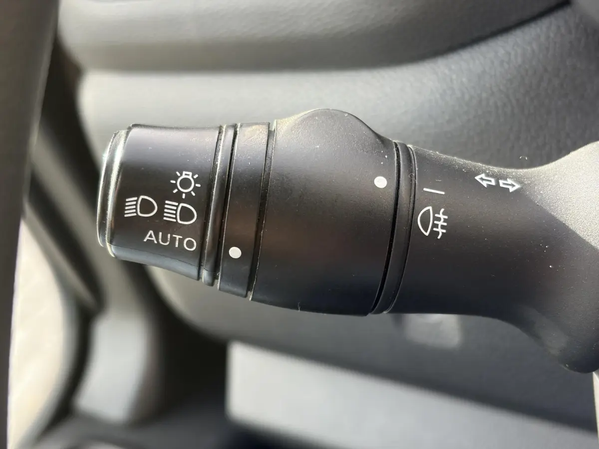 T35 2.3 dCi 180 L3H2*NAVI*HAAK*CAM*A/C*CRUISE*TEL*