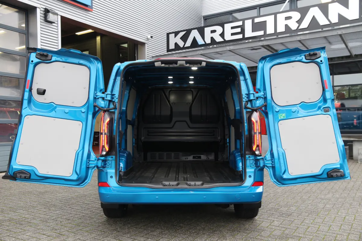 65kWh 136PK | | 330KM WLTP | KAR-edition | Camera | Cruise | Clima..