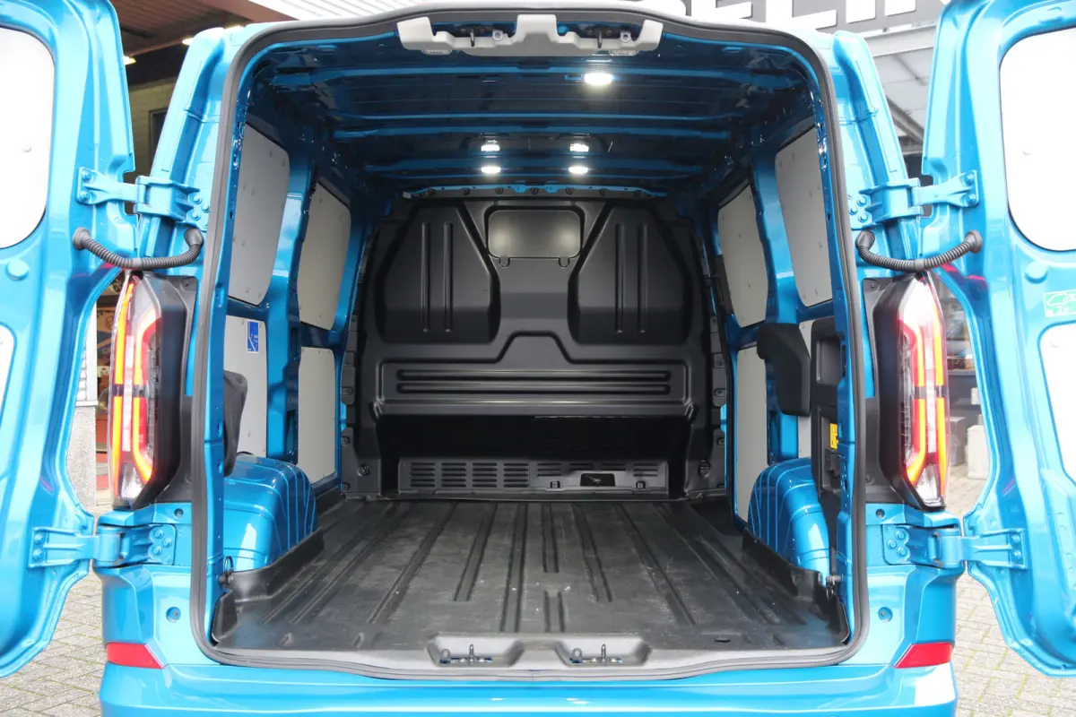 65kWh 136PK | | 330KM WLTP | KAR-edition | Camera | Cruise | Clima..