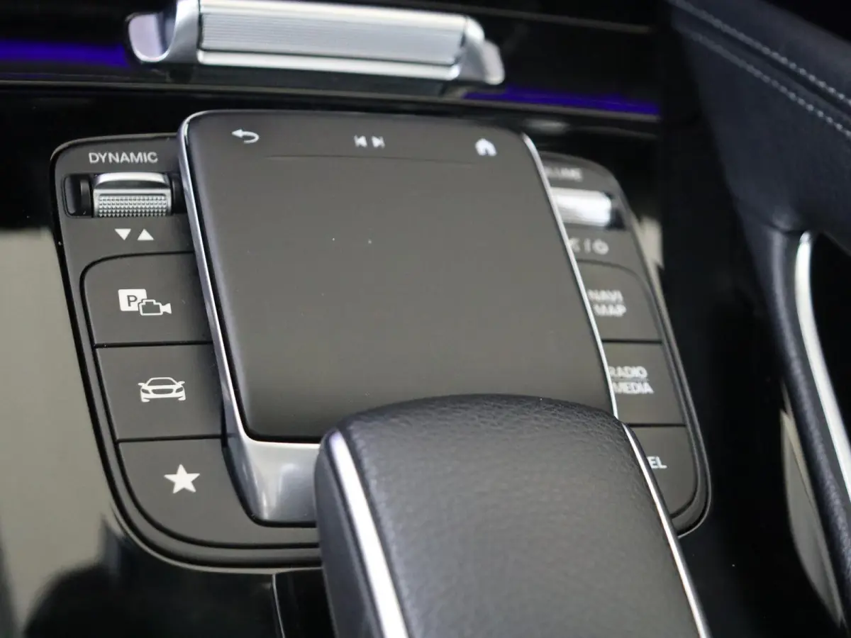 350 de 4MATIC AMG Line/ rijassistentiepakket/ elec. wegklapbare trekhaak