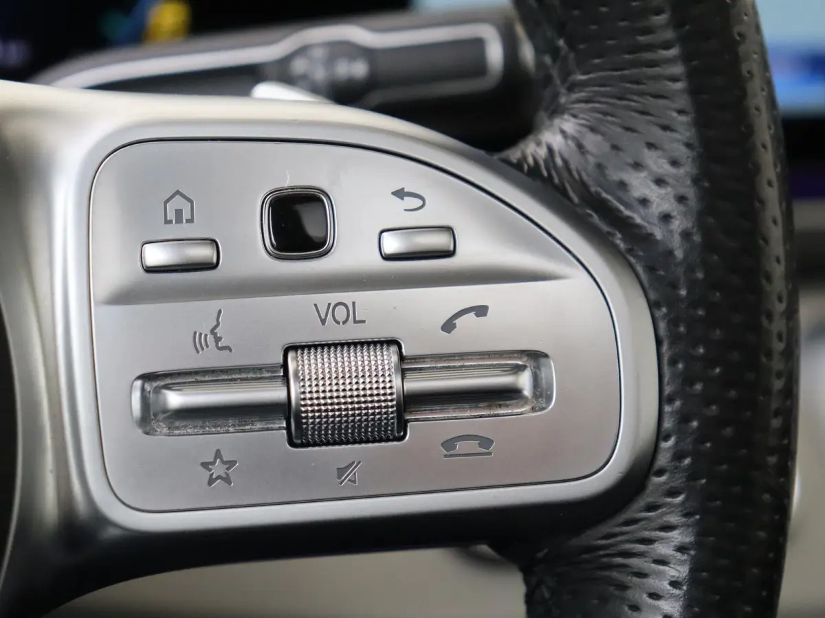 350 de 4MATIC AMG Line/ rijassistentiepakket/ elec. wegklapbare trekhaak
