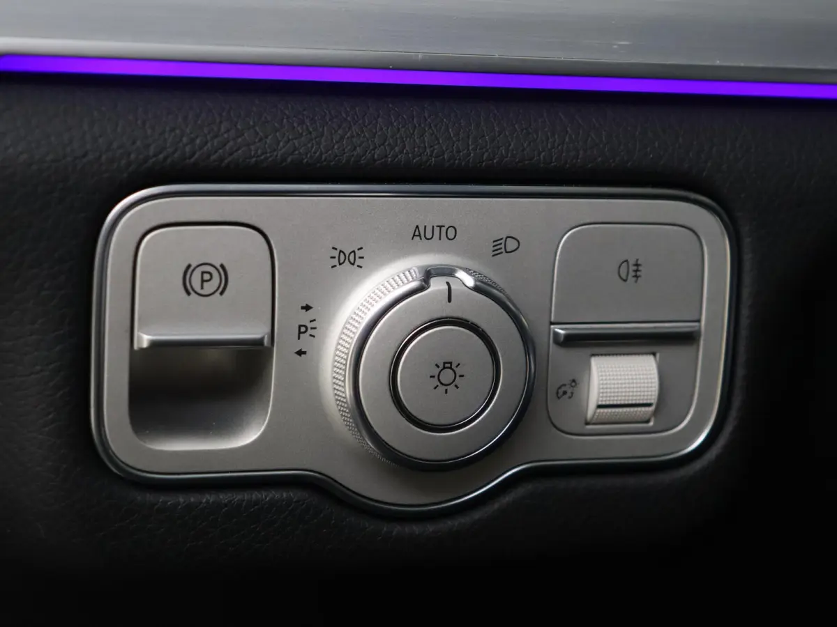 350 de 4MATIC AMG Line/ rijassistentiepakket/ elec. wegklapbare trekhaak