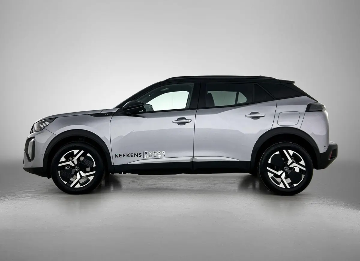 1.2 Hybrid 145 GT | Elektrische Bestuurderstoel | Verwarmbare Voorstoelen | Navigatie | Dode Hoek Bewaking | Camera Voor + Achter | Adaptieve Cruise Control |