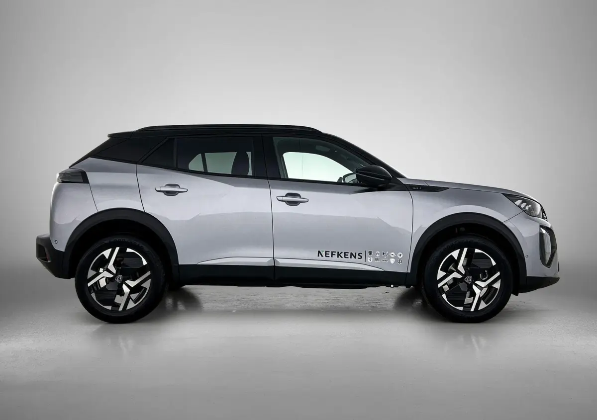 1.2 Hybrid 145 GT | Elektrische Bestuurderstoel | Verwarmbare Voorstoelen | Navigatie | Dode Hoek Bewaking | Camera Voor + Achter | Adaptieve Cruise Control |