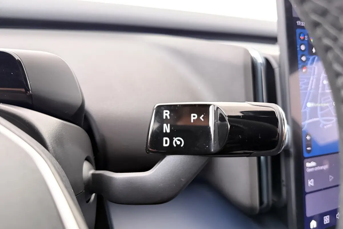 Single Motor Extended Range Core 69 kWh Warmtepomp Adapt. Cruise Carplay