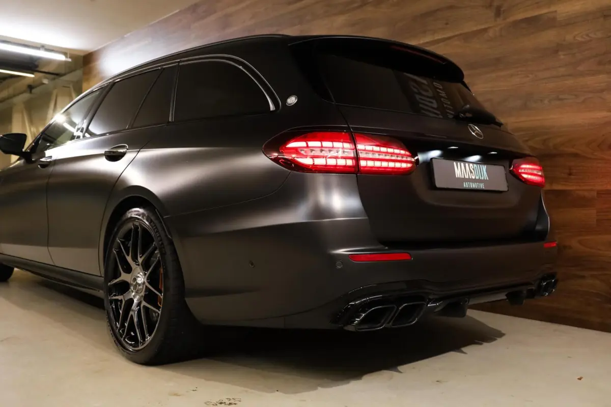 AMG 63 S 4MATIC Premium Plus
