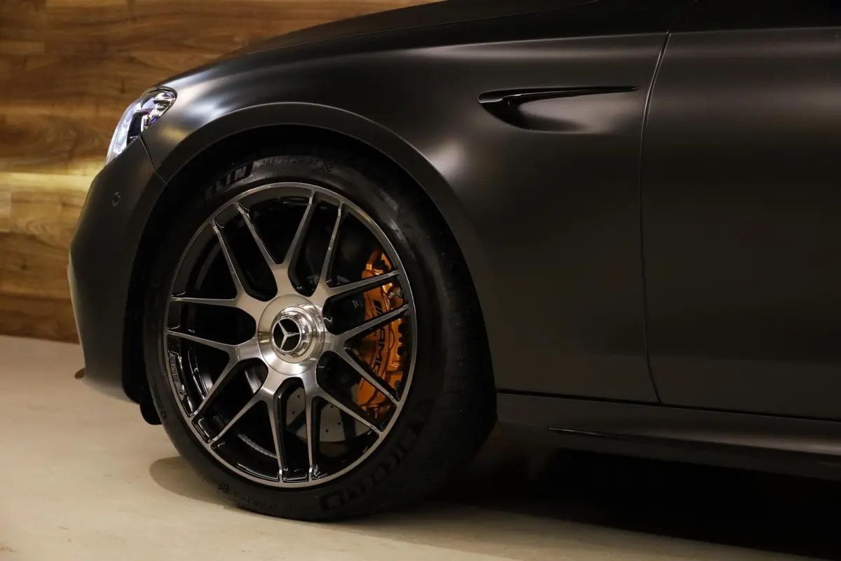 AMG 63 S 4MATIC Premium Plus