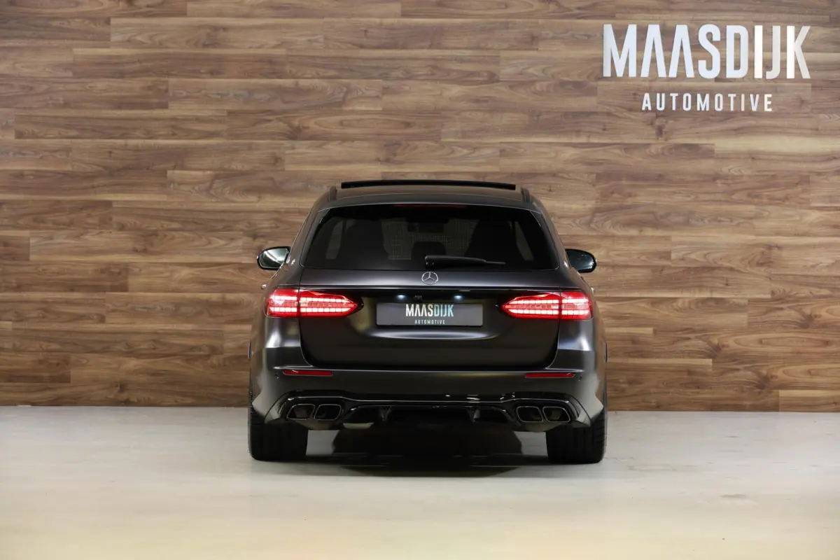 AMG 63 S 4MATIC Premium Plus