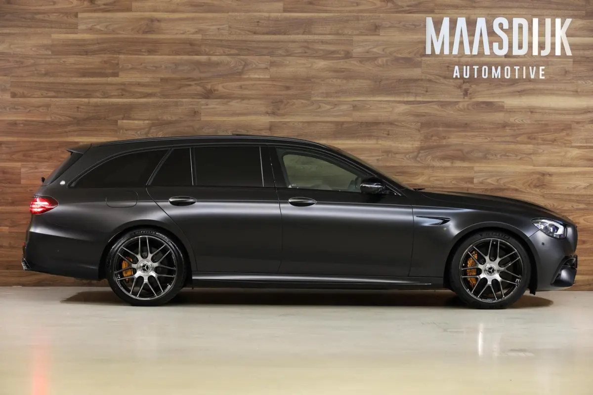 AMG 63 S 4MATIC Premium Plus