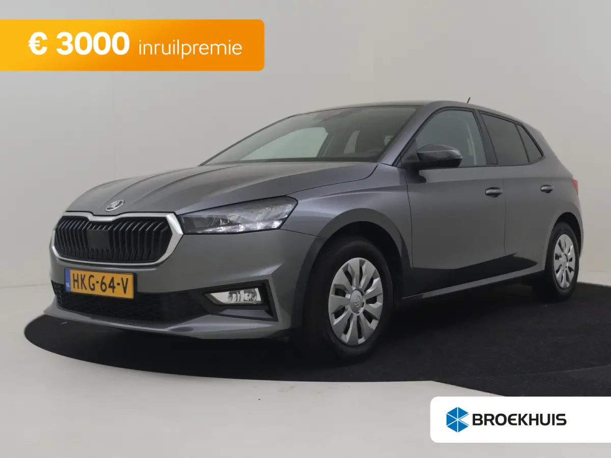 1.0 TSI Selection l Parkeersensoren l Apple Car play / Android l Digital Dash l Metallic lak l Cr Control l Full LED l