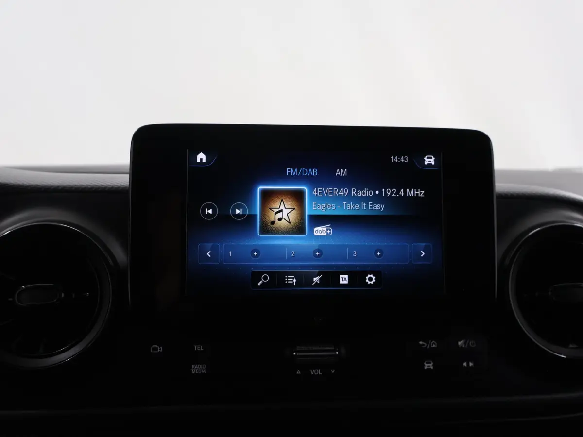 112 CDI | AUT. | L2 | PRO | TREKHAAK | SCHUIFDEUR L+R | PARKEERCAMERA | BLUETOOTH | CRUISE CONTROL | CERTIFIED