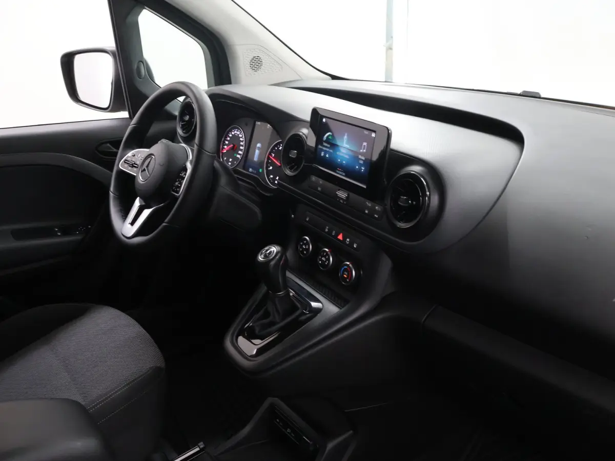 112 CDI | AUT. | L2 | PRO | TREKHAAK | SCHUIFDEUR L+R | PARKEERCAMERA | BLUETOOTH | CRUISE CONTROL | CERTIFIED