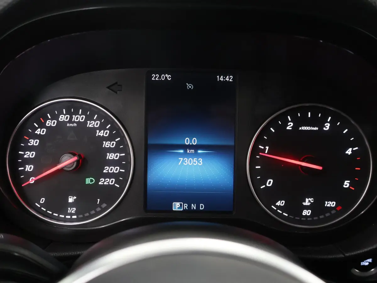 112 CDI | AUT. | L2 | PRO | TREKHAAK | SCHUIFDEUR L+R | PARKEERCAMERA | BLUETOOTH | CRUISE CONTROL | CERTIFIED