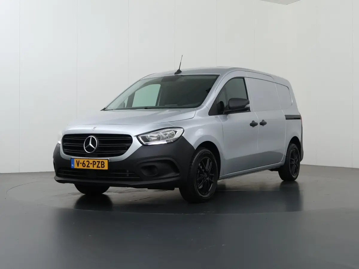 112 CDI | AUT. | L2 | PRO | TREKHAAK | SCHUIFDEUR L+R | PARKEERCAMERA | BLUETOOTH | CRUISE CONTROL | CERTIFIED