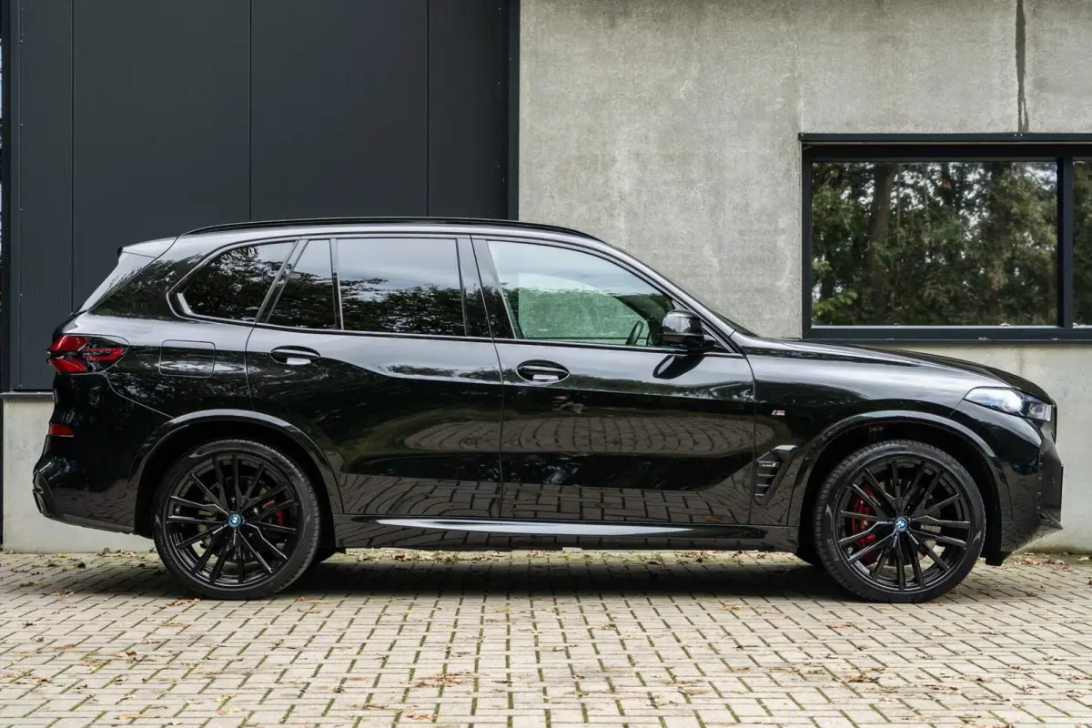 xDrive50e M Sport Pro H/K Pano Lucht 22''