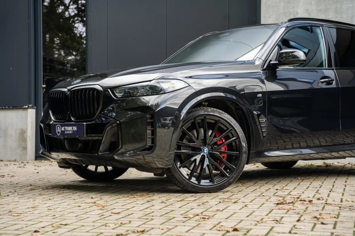 xDrive50e M Sport Pro H/K Pano Lucht 22''