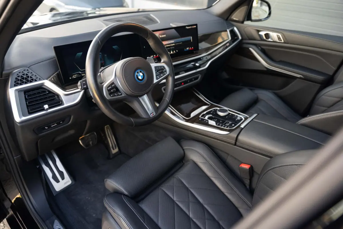 xDrive50e M Sport Pro H/K Pano Lucht 22''
