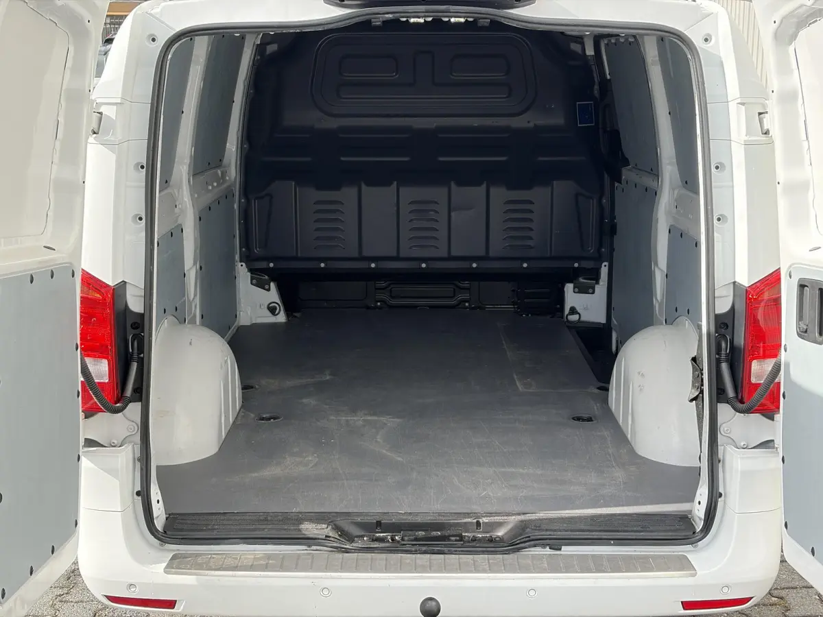 114 CDI Lang*AUTOM*NAVI*CAM*ECC*HAAK*CRUISE*TEL*