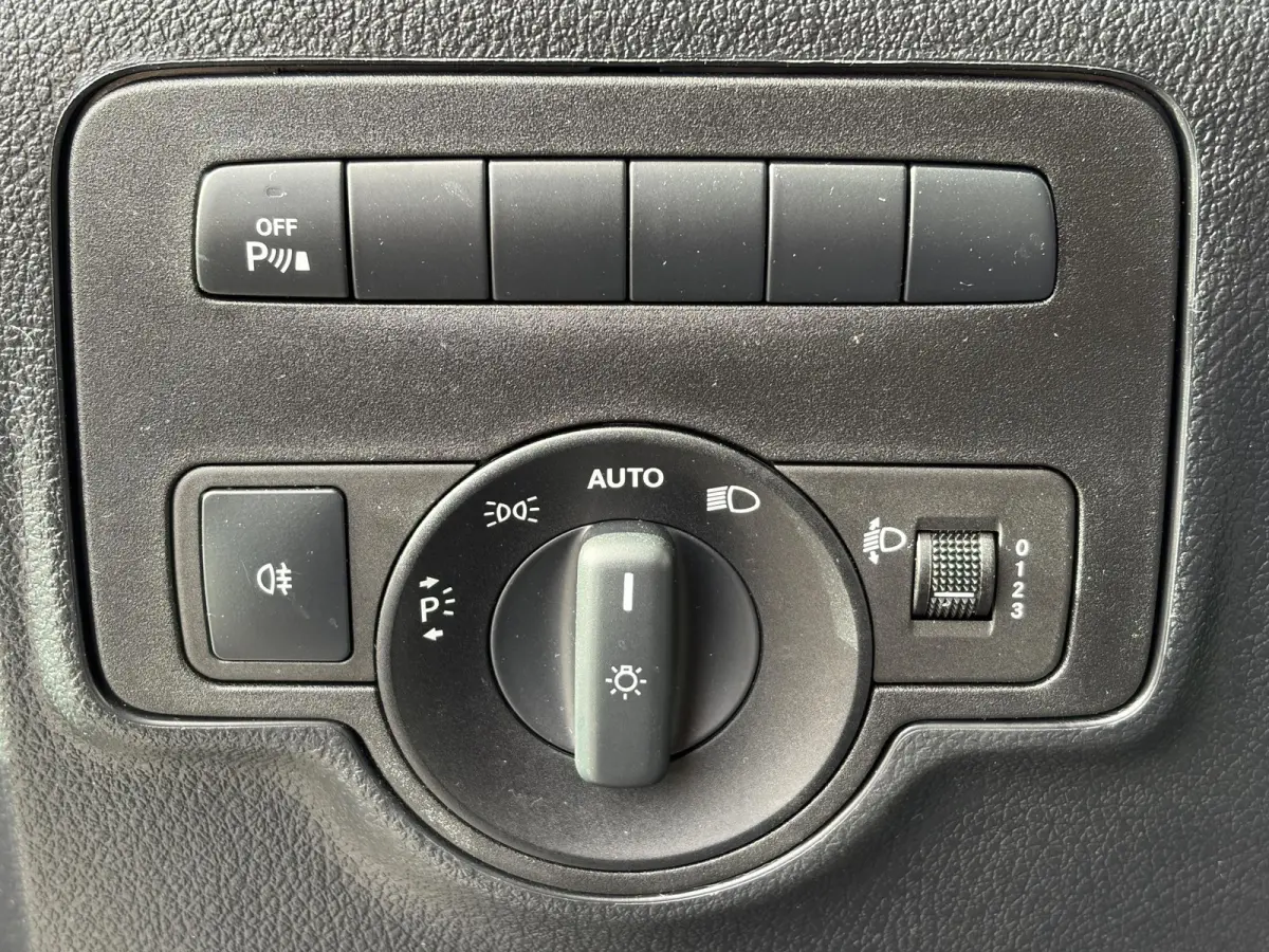 114 CDI Lang*AUTOM*NAVI*CAM*ECC*HAAK*CRUISE*TEL*