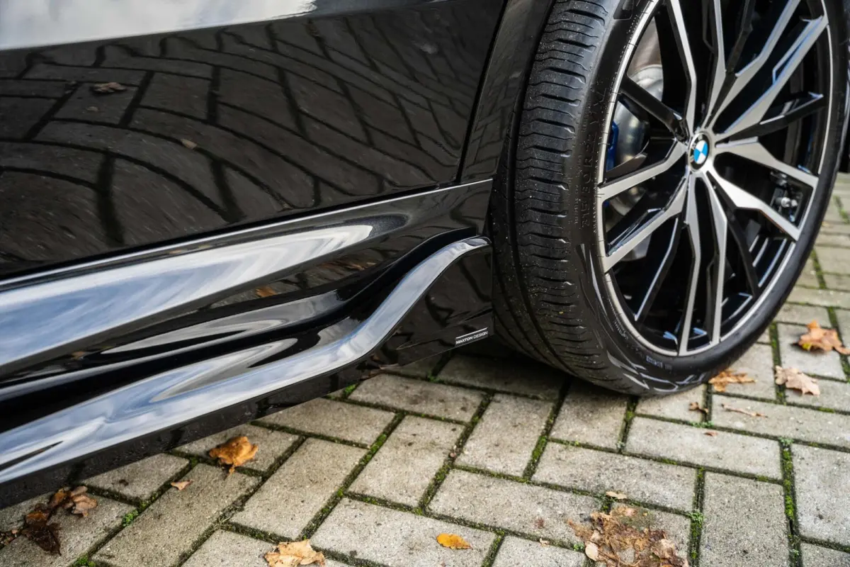 xDrive50e M Sport Pro Maxton H/K Soft-Close Trek 22''