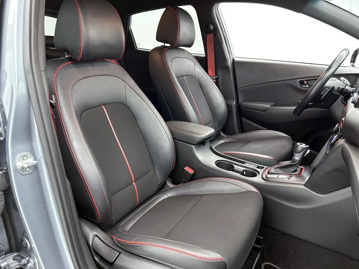 1.6 GDI HEV Premium 105 PK | Automaat | Achteruitrij Camera | Climate Control | Cruise Control | Apple Carplay | Android Auto | Lichtmetalen Velgen |
