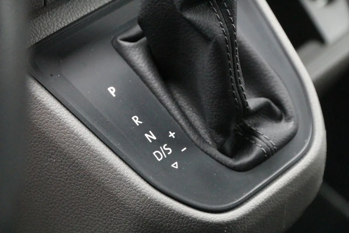 2.0 TDI 140 | Aut. | 2x Schuifdeur | KAR-edition | Standkachel | Airco..