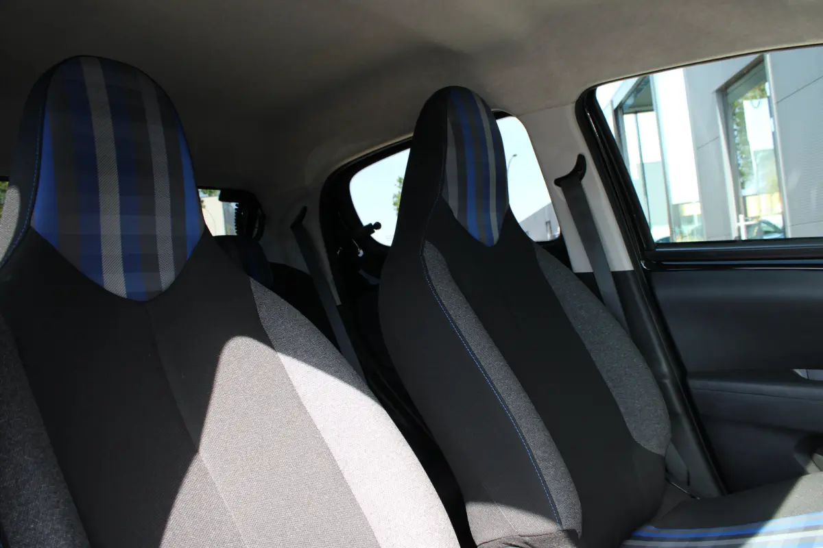 1.0 e-VTi Allure | Navi by app | Camera | Climate control | Apple carplay | NL auto | 32.000km | BTW |