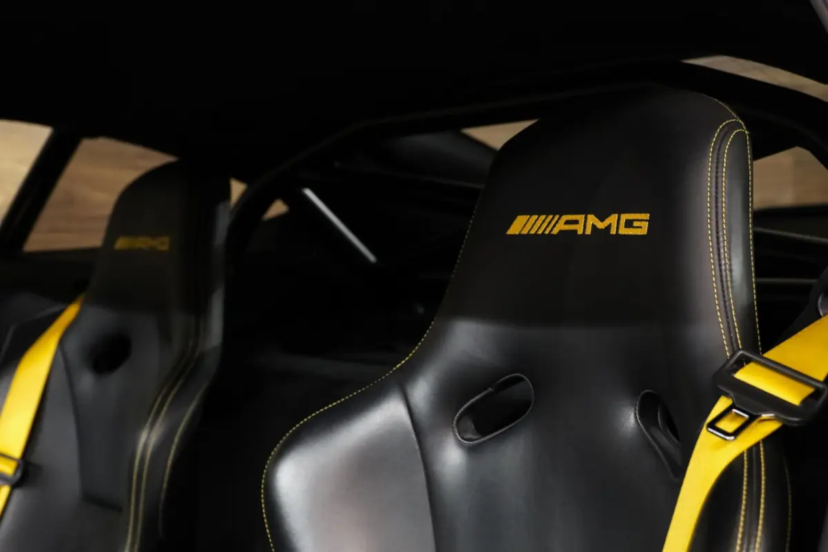 4.0 R|Ceramic|TrackPack|Racing Seats|Carbon|
