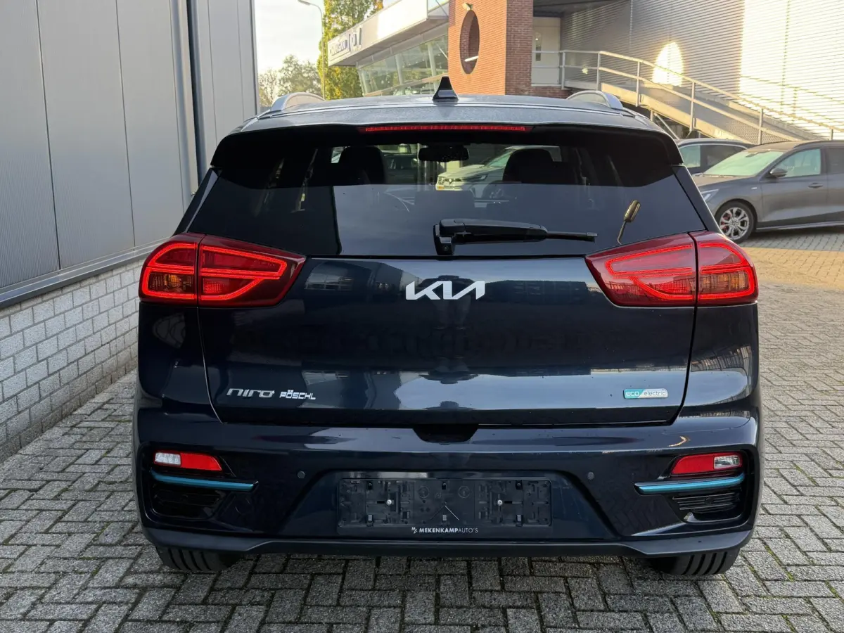 ExecutiveLine 64 kWh 17"/SOH 100%/Leder + memory/Schuif-kanteldak/Stuur + stoelverwarming v+a + koeling v/Dodehoek/Keyless/Apple Carplay & Android Auto