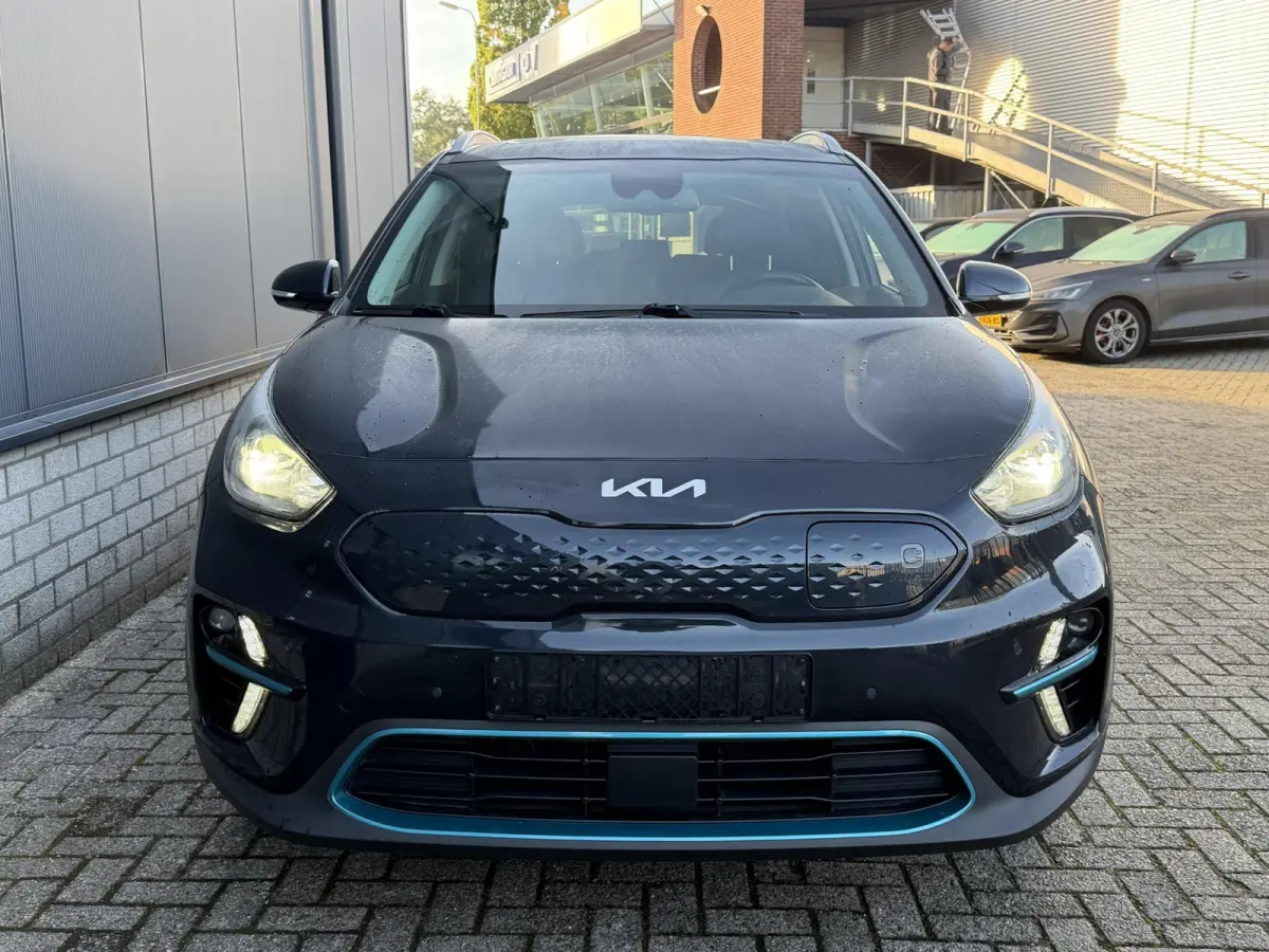 ExecutiveLine 64 kWh 17"/SOH 100%/Leder + memory/Schuif-kanteldak/Stuur + stoelverwarming v+a + koeling v/Dodehoek/Keyless/Apple Carplay & Android Auto