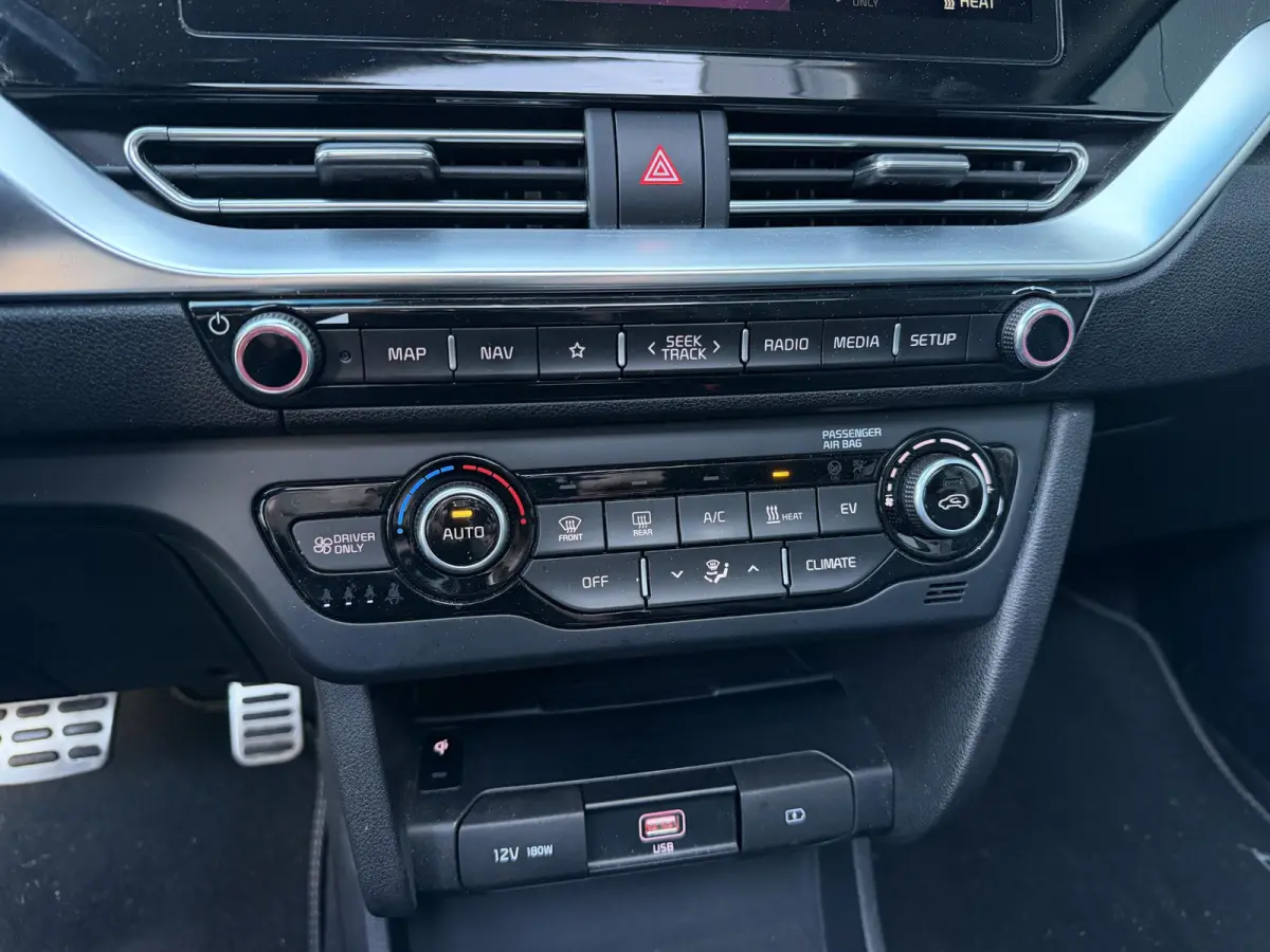 ExecutiveLine 64 kWh 17"/SOH 100%/Leder + memory/Schuif-kanteldak/Stuur + stoelverwarming v+a + koeling v/Dodehoek/Keyless/Apple Carplay & Android Auto