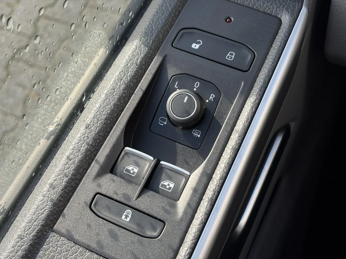 2.0 TDI L2H1 BULLI*75-EDITION*ACC*CAM*LED*VIRTUAL*