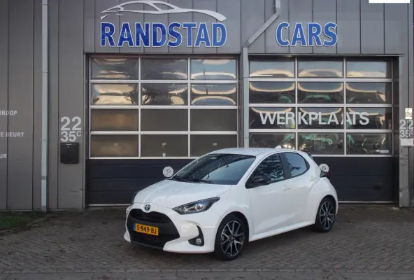 1.5 Hybrid Active Airco Camera Elek Pakket 5Deurs 2022bj GARANTIE
