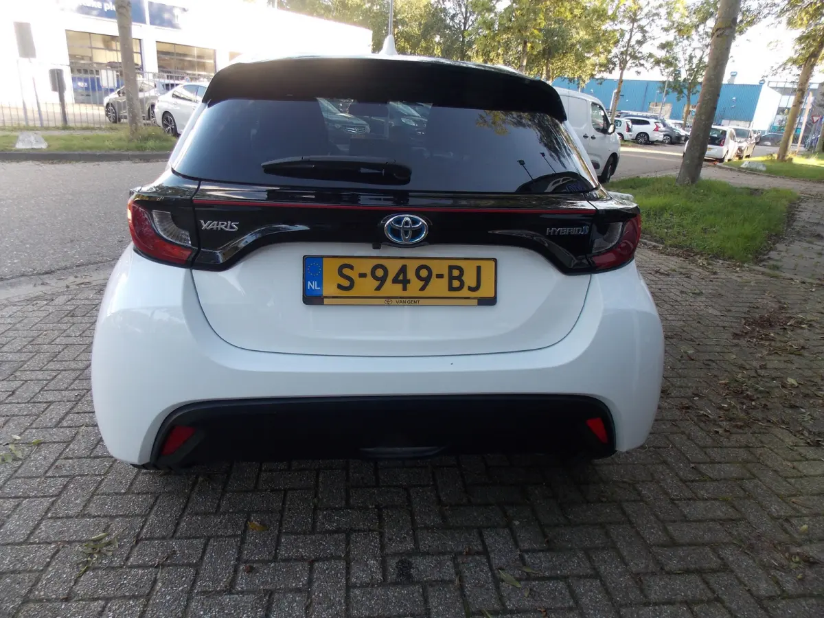 1.5 Hybrid Active Airco Camera Elek Pakket 5Deurs 2022bj GARANTIE