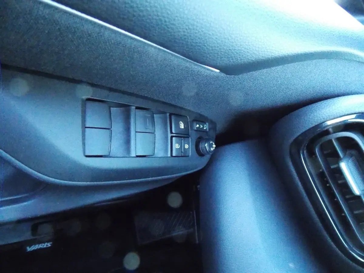 1.5 Hybrid Active Airco Camera Elek Pakket 5Deurs 2022bj GARANTIE