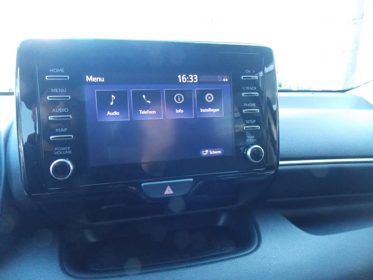 1.5 Hybrid Active Airco Camera Elek Pakket 5Deurs 2022bj GARANTIE
