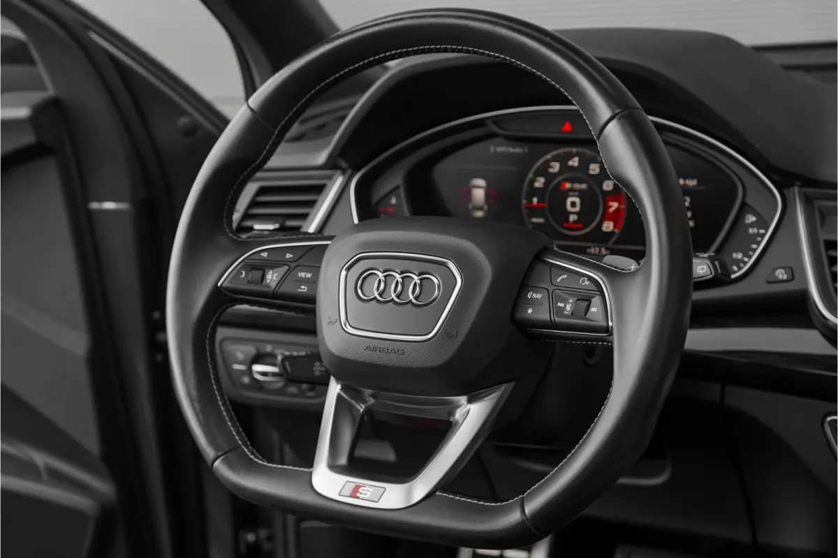 SQ5 3.0 TFSI Quattro Pro Line Plus Pano S-Zetels Luchtvering 21"