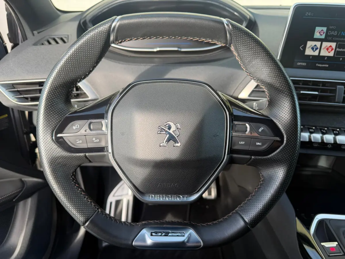 1.2 GT-Line/PANO/KEYLESS/TREKH/CAMERA/APK/NAP
